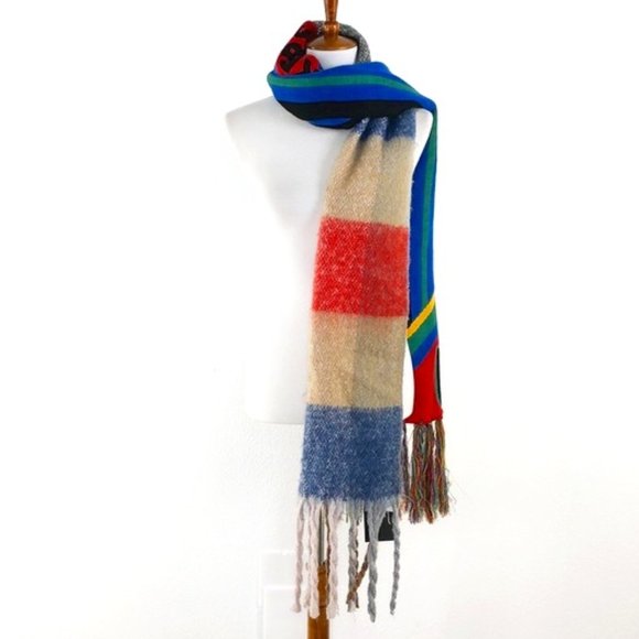 Zara "Trouble Makers US" Blanket Scarf/Wrap NEW - Picture 2 of 6